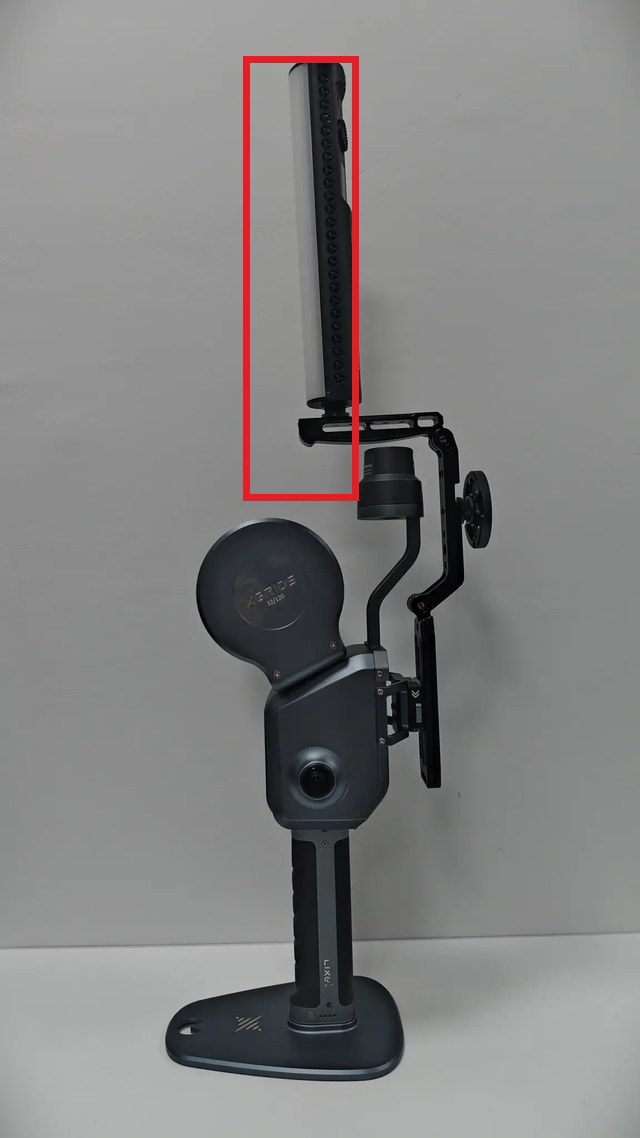 灵光 L2 Pro 安装步骤 6:安装补光灯